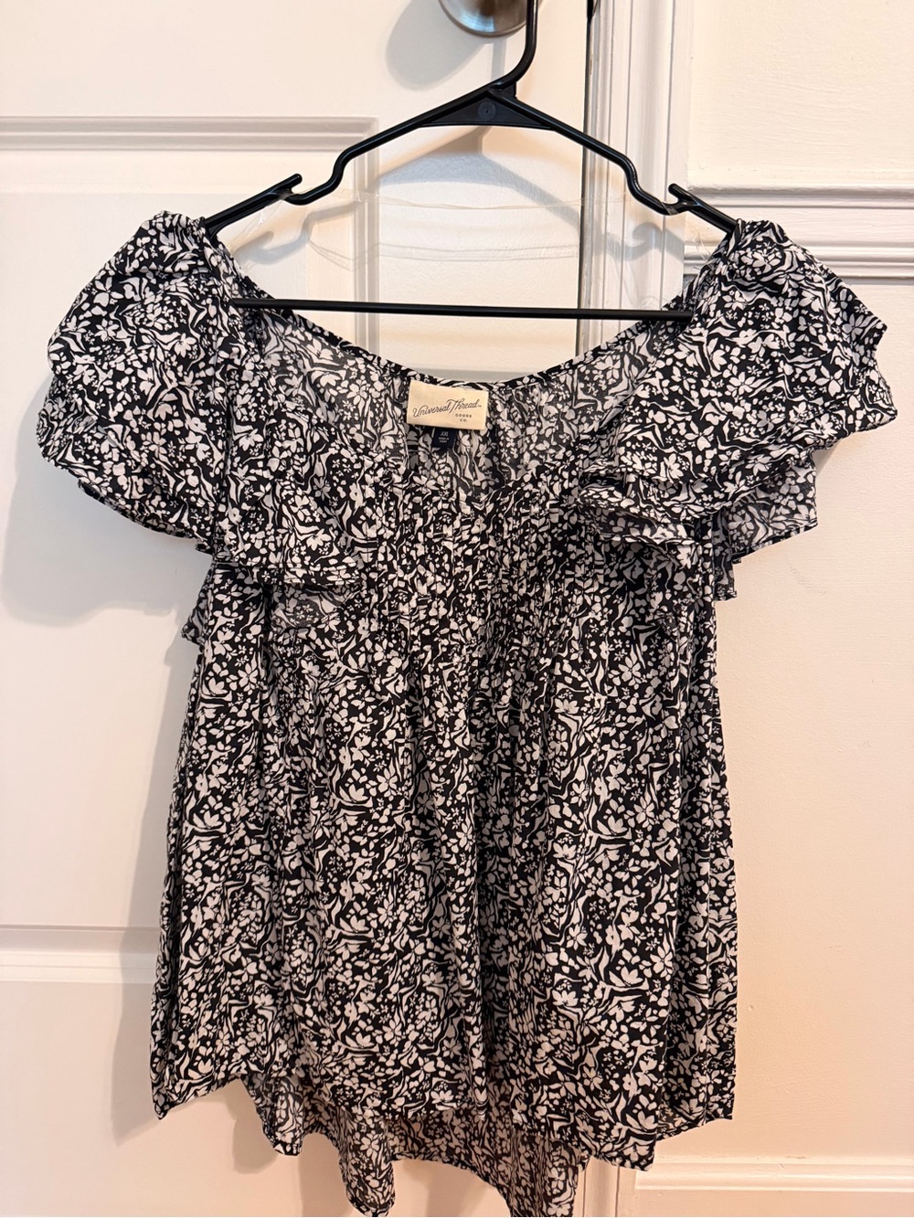 Black & White Floral Off-Shoulder Top